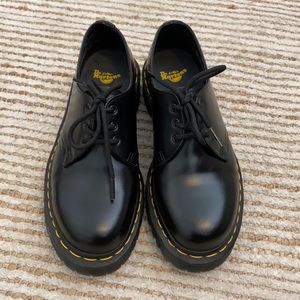 Low Dr Martens